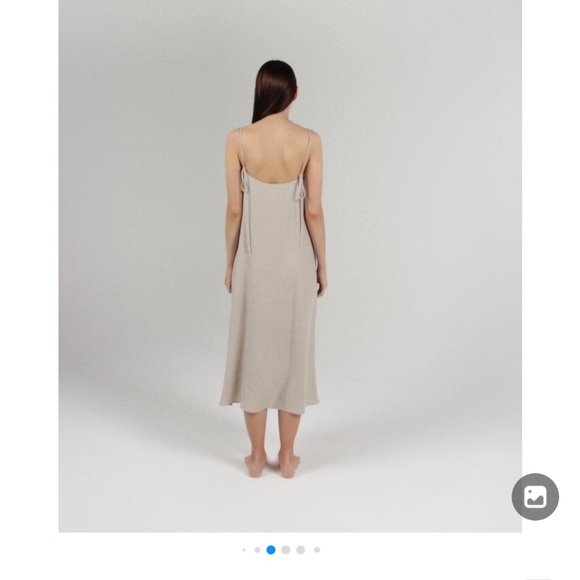 Par en Par Cala slip dress, bone NWOT - Picture 2 of 6